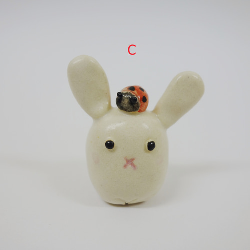 うさぎとてんとう虫 陶器 置物 その他置物 つちもの製作所 通販