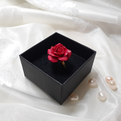 Red Rose Ring 第5張的照片