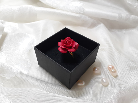 Red Rose Ring 第5張的照片