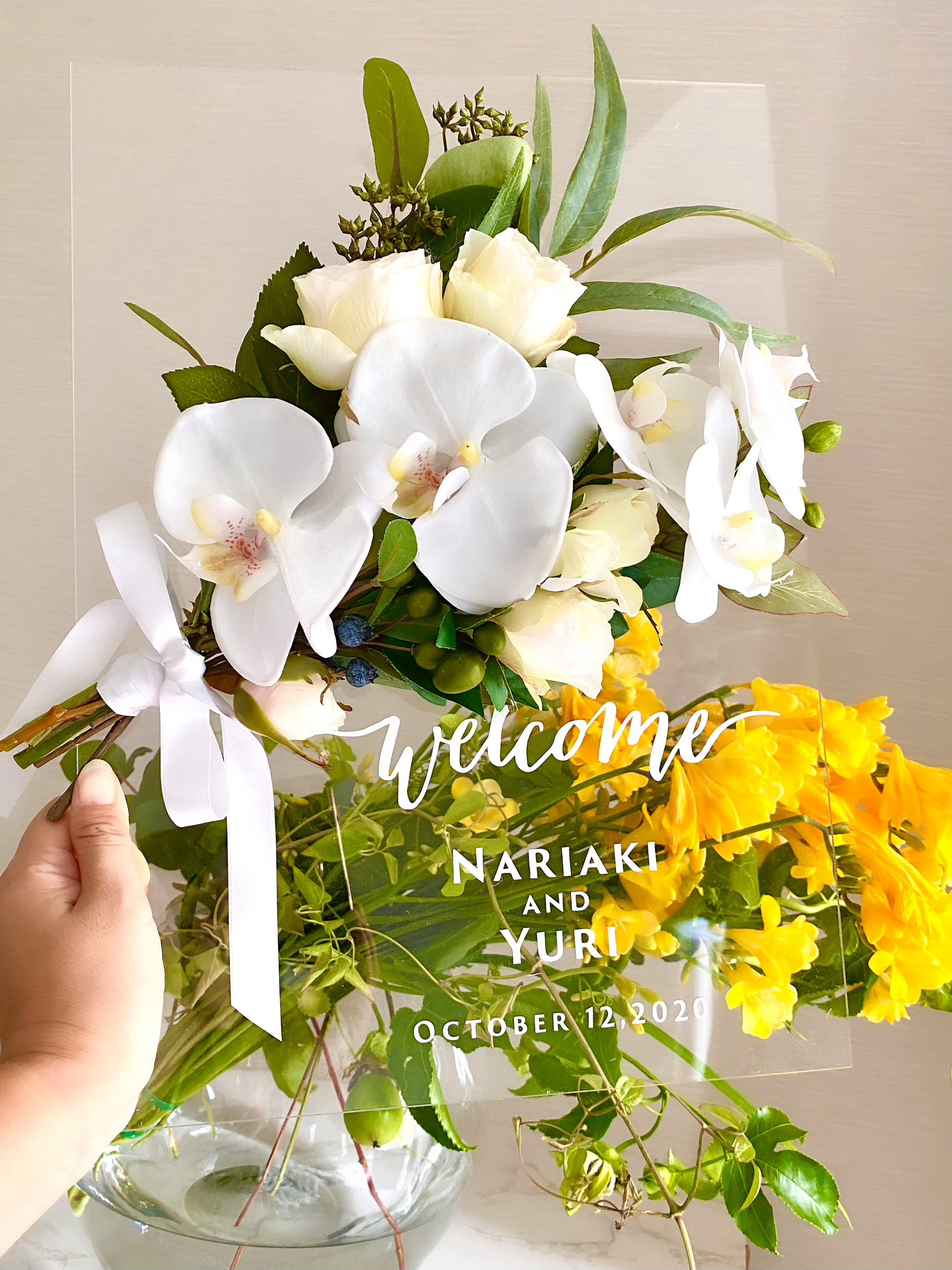 アクリル板ウェルカムボード&高品質フラワーブーケ付き