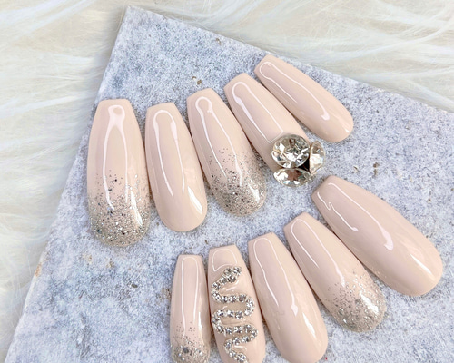 6dd37ef4244642d57a6b5860e23bcf