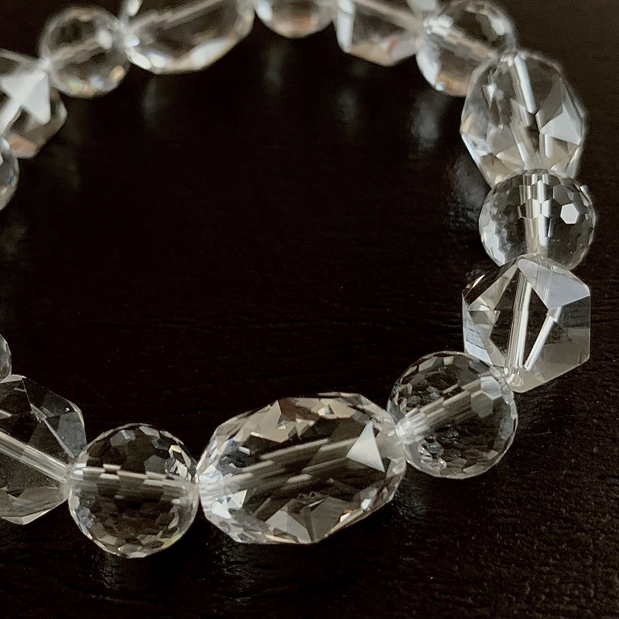 宝石のような煌めき☆宝石質クリスタル天然水晶のブレスレット-C☆鑑別済み