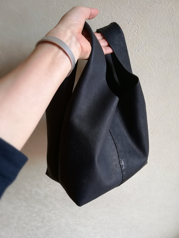 my Bag -mini-　黒色✗生成り　ピッグスキンレザー 13枚目の画像