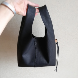 my Bag -mini-　黒色✗生成り　ピッグスキンレザー 10枚目の画像
