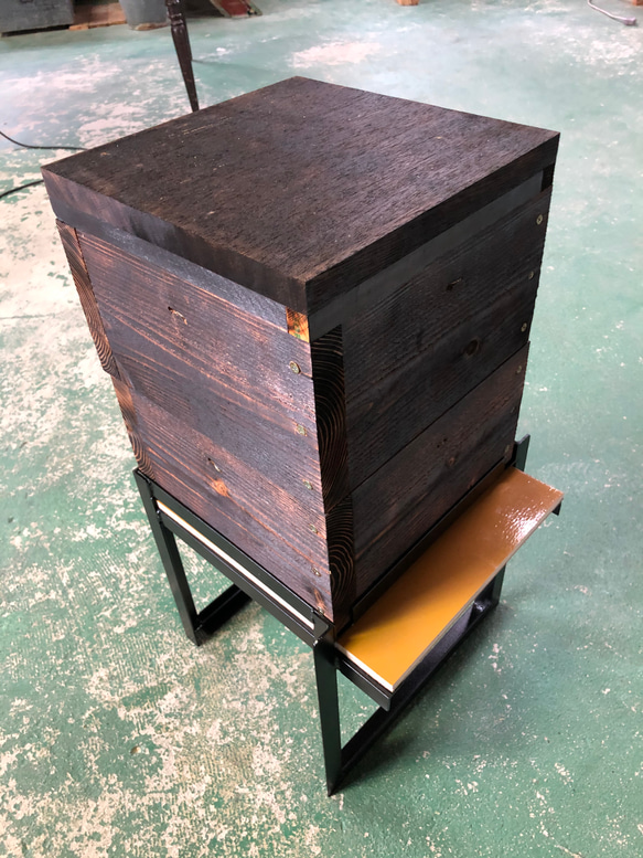 日本蜜蜂 重箱用 巣箱台　メッシュ底板 2台セット 29cm用 6枚目の画像