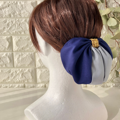 ダブルリボンのバレッタ＊ネイビー×ライトグレー＊パールカボション