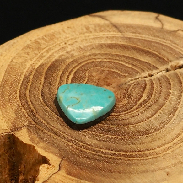 2,5ct Hachita Turquoise ハチタターコイズ H-35 ルース 天然石 ハンドメイド材料 ナチュラル 5枚目の画像