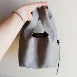 my Bag -mini-　パールグレイ✗黒色　ピッグスキンレザー 9枚目の画像