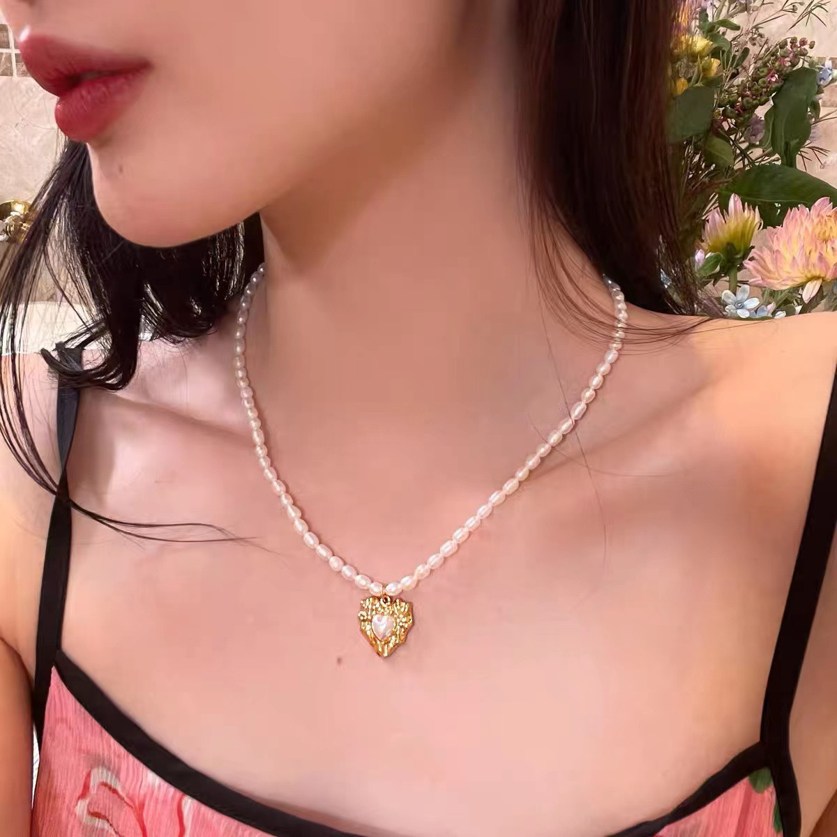 【送料無料】18KGPアンティークハートパールネックレス