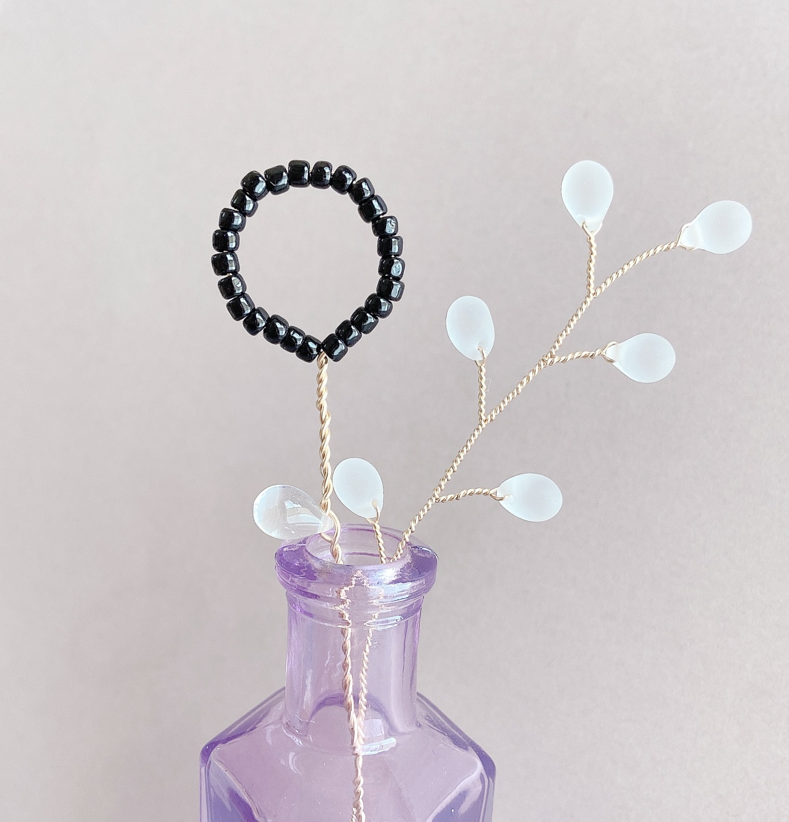 RimO さま】antique beads ❀ お花の形 ビーズオーナメント