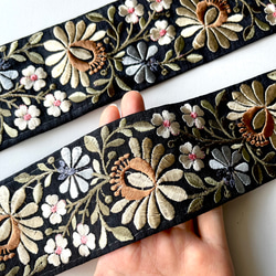 【50cm】インド刺繍リボン　ブラックxゴールド　シルク　FS471 4枚目の画像