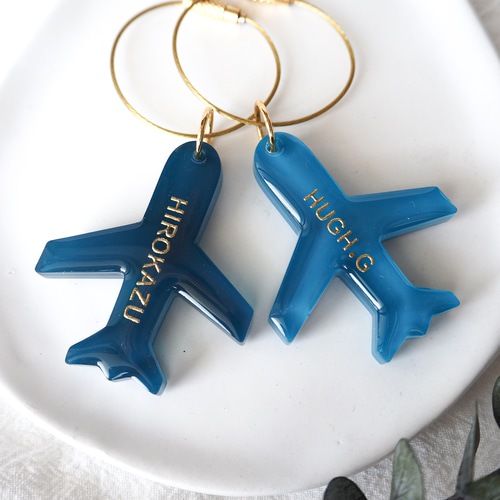 両面文字入可【飛行機チャーム】全12色 レジン 名入れ CA パイロット