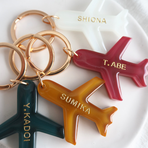 両面文字入可【飛行機チャーム】全12色 レジン 名入れ CA パイロット