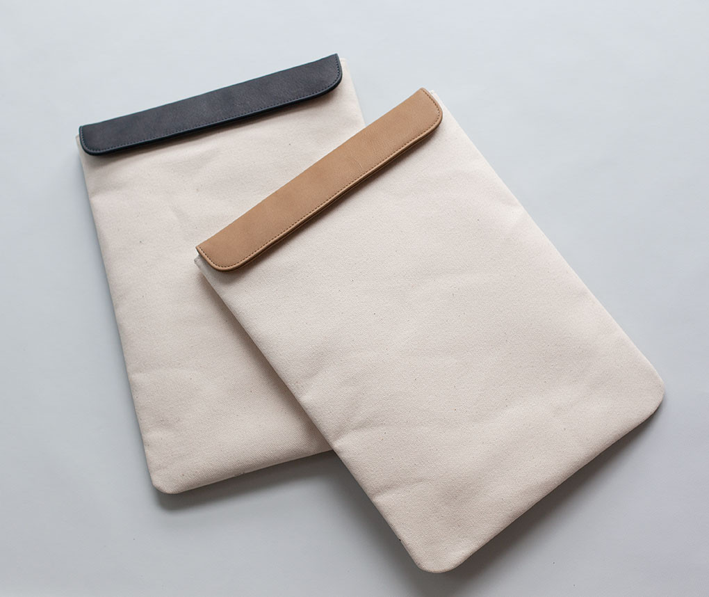 【キャンバス×サステナブルレザー】PC＆タブレットケース