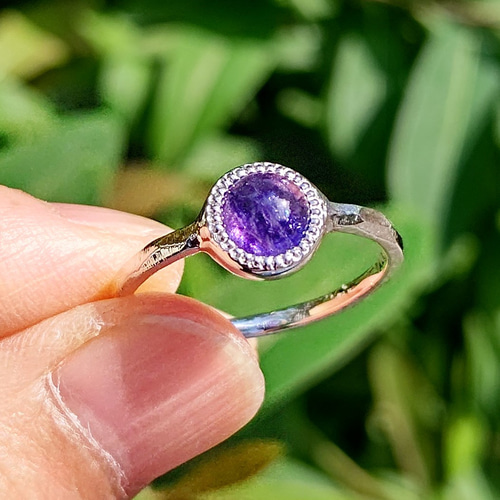 【希少 新品】LALIQUEカボションリング パープル ラリック 紫 指輪 希少 新品】LALIQUEカボションリング パープル ラリック 紫 指輪