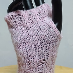 ハンドメイド　手編み　アームウｫーマ　ピンク　フリーサイズ　指なし手袋 3枚目の画像