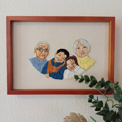 期間限定 特別価格【オーダー 似顔絵 イラスト】家族刺繍 雑貨
