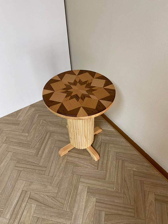 サイドテーブル（寄木装飾）【受注販売】 7枚目の画像