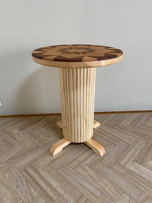 サイドテーブル（寄木装飾）【受注販売】 4枚目の画像
