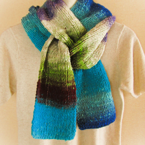 レースのリボンで結ぶ、ふわふわファー×パールビーズ ネックウォーマー  