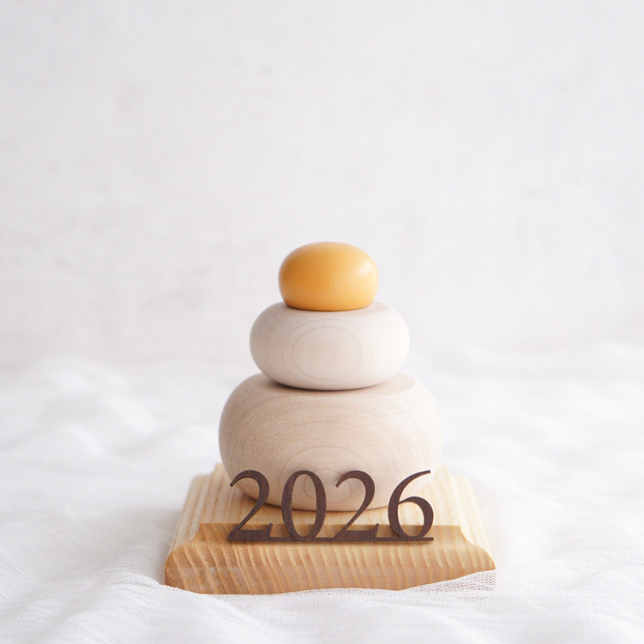 T007 【 鏡餅 】 木製鏡もち お正月 正月飾り 新年 / 2026バナー・収納ボックス付き