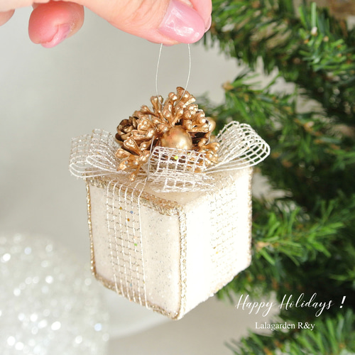 プレゼントボックス クリスマスオーナメント 華やかグリッターラメ