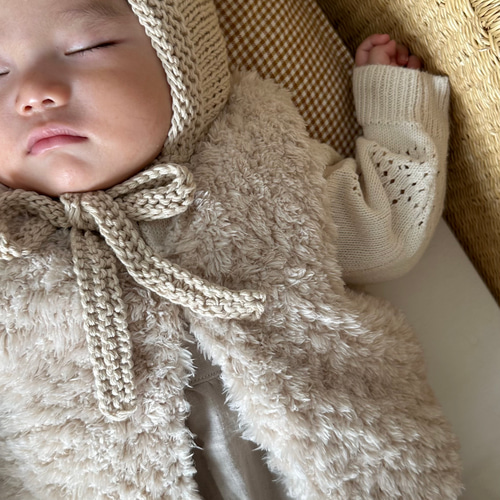 【美品】TO BE CHIC ラビット チャーム中綿 ファー切り替えベスト 46 美品】TO BE CHIC ラビット チャーム中綿 ファー切り替えベスト 46