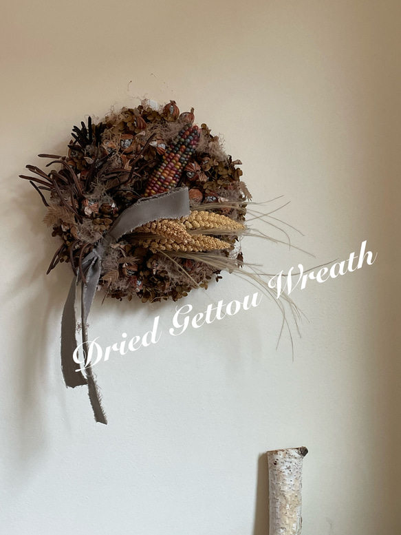 【本日！4000yen】Dried Gettou Wreath (月桃リース) withレインボートウモロコシ 2枚目の画像