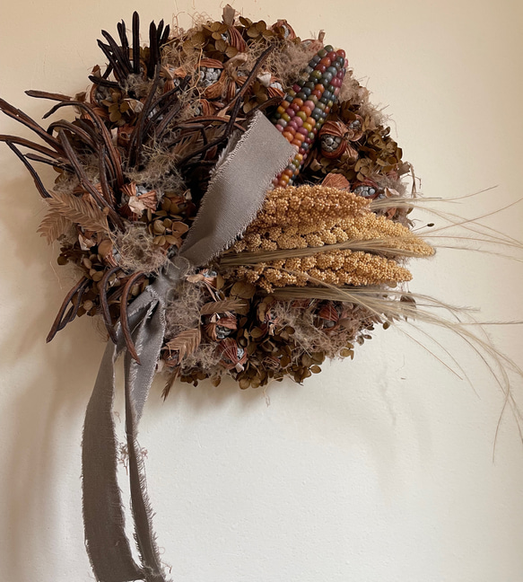 【本日！4000yen】Dried Gettou Wreath (月桃リース) withレインボートウモロコシ 6枚目の画像