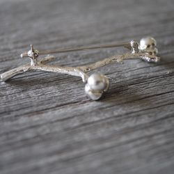 silver925　ナンキンハゼのブローチ 5枚目の画像