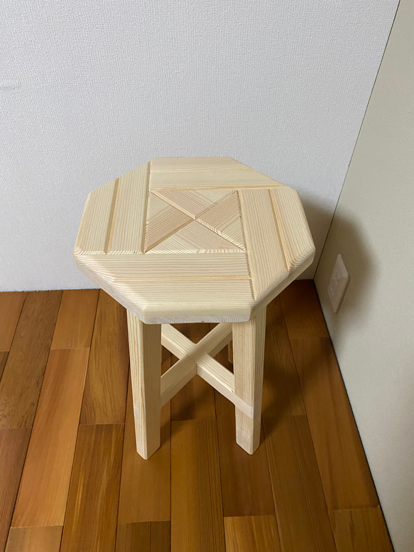 スツール・椅子（寄木装飾）【４色対応】 3枚目の画像