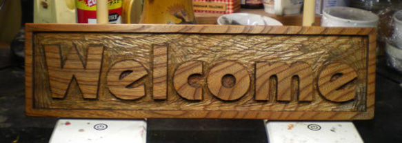 木製　木彫り（浮彫り）看板 「Welcome」　制作いたします。 4枚目の画像