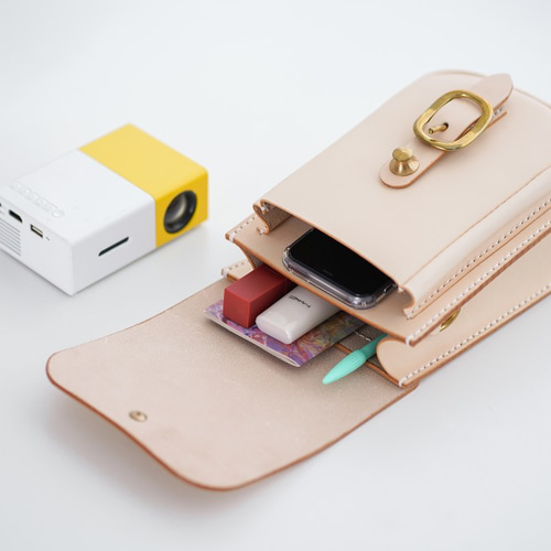 ☆1つ限りキャンペーン中！☆ドイツホック留め 本革手作りのお出かけ