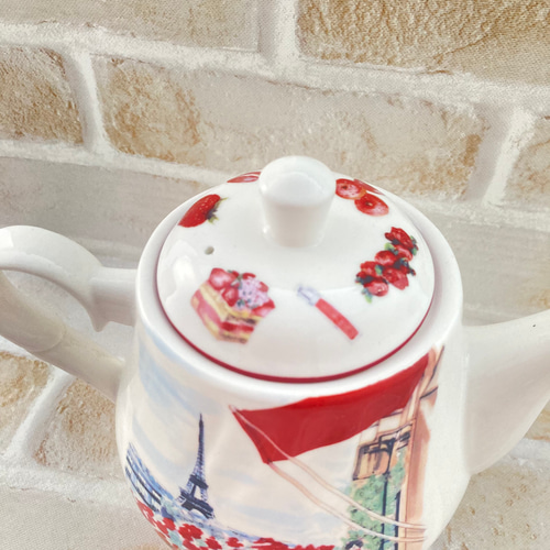 熊　テディベア　急須　ティーポット　置物　インテリア　工芸品　美術品　A1428 It's a bear-shaped teapot. くまさんのティーポットです🐻‍❄️