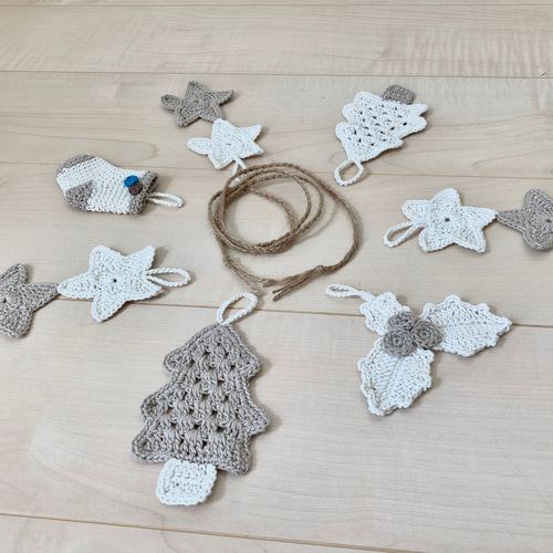 Meggy　トナカイ柄ラグラン　ハンドメイド MARK'S 【クリスマス雑貨・飾り】ハラチキ Hracky / 木の人形