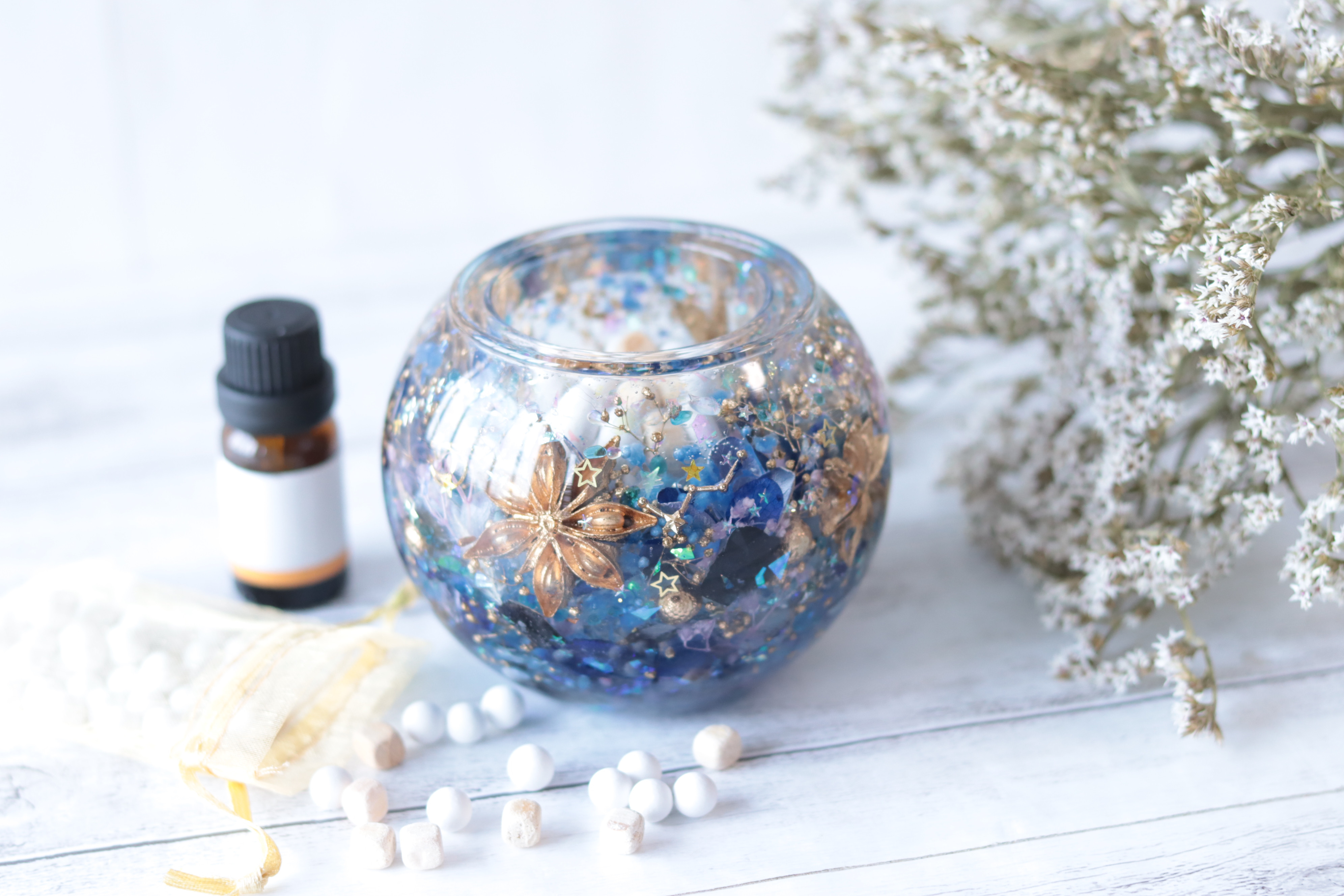 【選べる12星座】「満点の星空」アロマホルダー＊固まるハーバリウム＊クリスマス・誕生日・カシオペア座