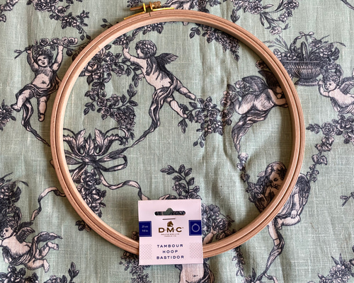 新商品！DMC ！トルコ製『シンプルな木製刺しゅう枠』 ～木製 25.0cm