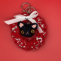 【あみぐるみ】クリスマス　飾り　リース　キーホルダー　黒猫　赤【179】 1枚目の画像