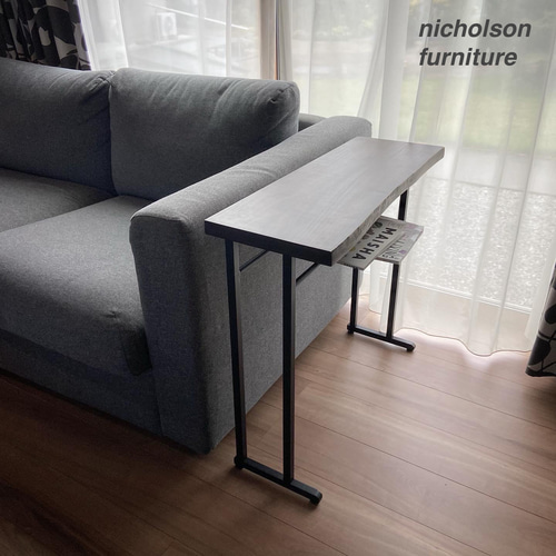 一点モノ作品 】 山サクラの一枚板 黒染め仕上げ サイドテーブル