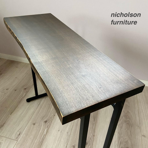 一点モノ作品 】 山サクラの一枚板 黒染め仕上げ サイドテーブル