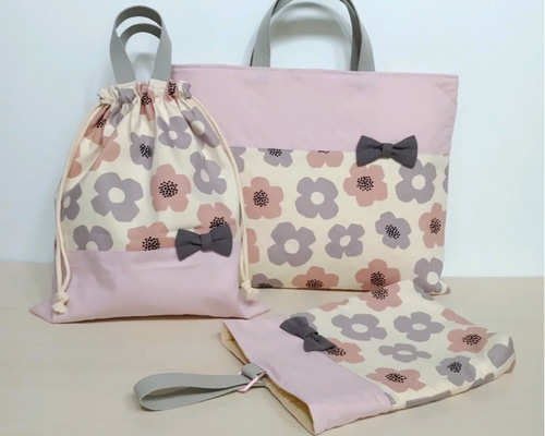 5点セット　花柄ピンク　レッスンバッグ　上履き　体操服　巾着　お弁当　オーダー 80708cf98f6c3c9a534c23ec877f86