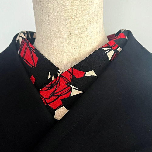 半衿 レトロモダン ちりめん 砂色に深緋の夢二薔薇 縮緬 半襟