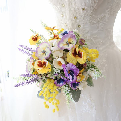 春婚 パンジーとミモザの春花mixブーケ ラベンダー クラッチ 304