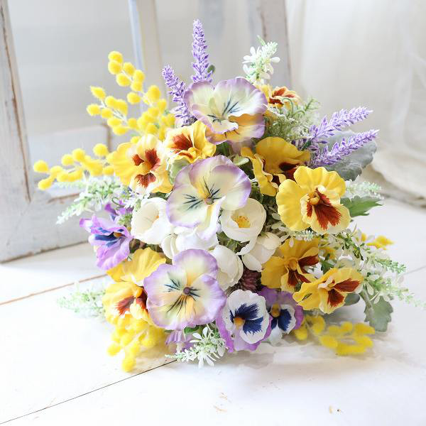 春婚　パンジーとミモザの春花mixブーケ　ラベンダー　クラッチ　304