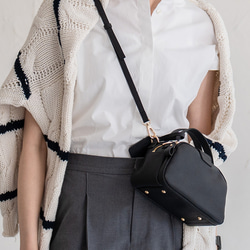 2way 本革 ショルダーバッグ 小さめ 軽量 底鋲 ゴールド金具 ブラック