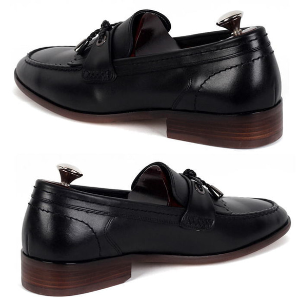 Prada タッセル レザーローファー | ブラック | FARFETCH JP