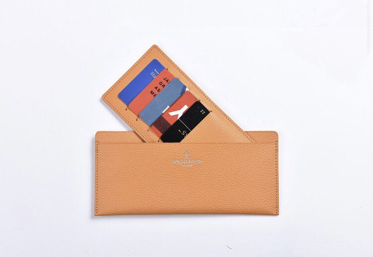 【全4色】 SPICE LEATHERS CITY ワイドスリーブケース / 国産牛革使用