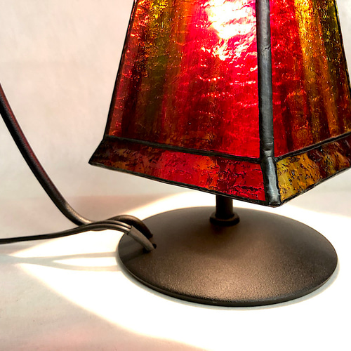 ノスタルジーシリーズ!! ステンドグラス ランプシェード(レッド