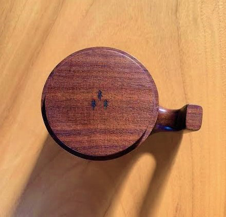 【☆人気です】たっぷり入る 木製マグカップ　wooden mag　ウオールナット0049