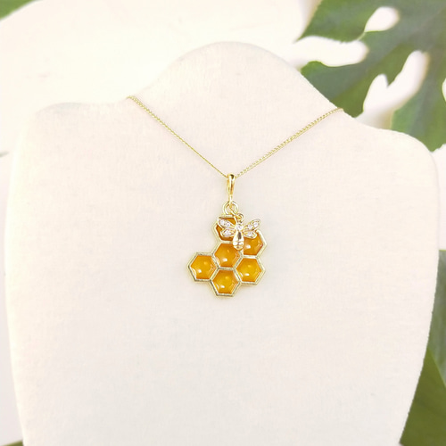 4点のみ入荷！〜honey drop〜ミツバチとはちみつのネックレス